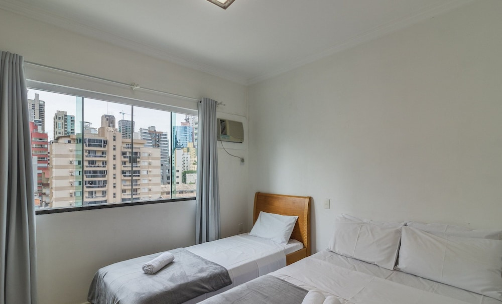 Apt w/ BBQ 350m From the Beach Apv0202