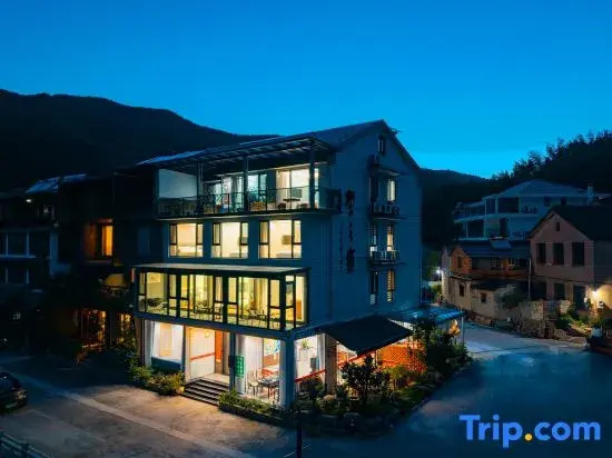 WilderRange · CreekSide Retreat (Maling Ancient Trail)