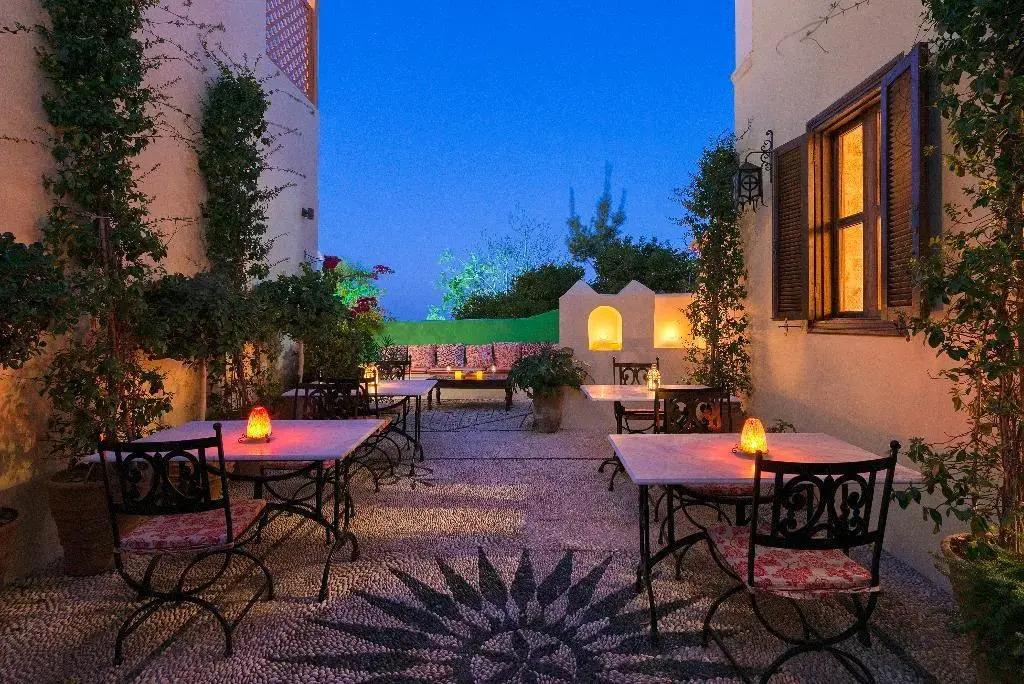 Nikos Takis Boutique Fashion hotel
