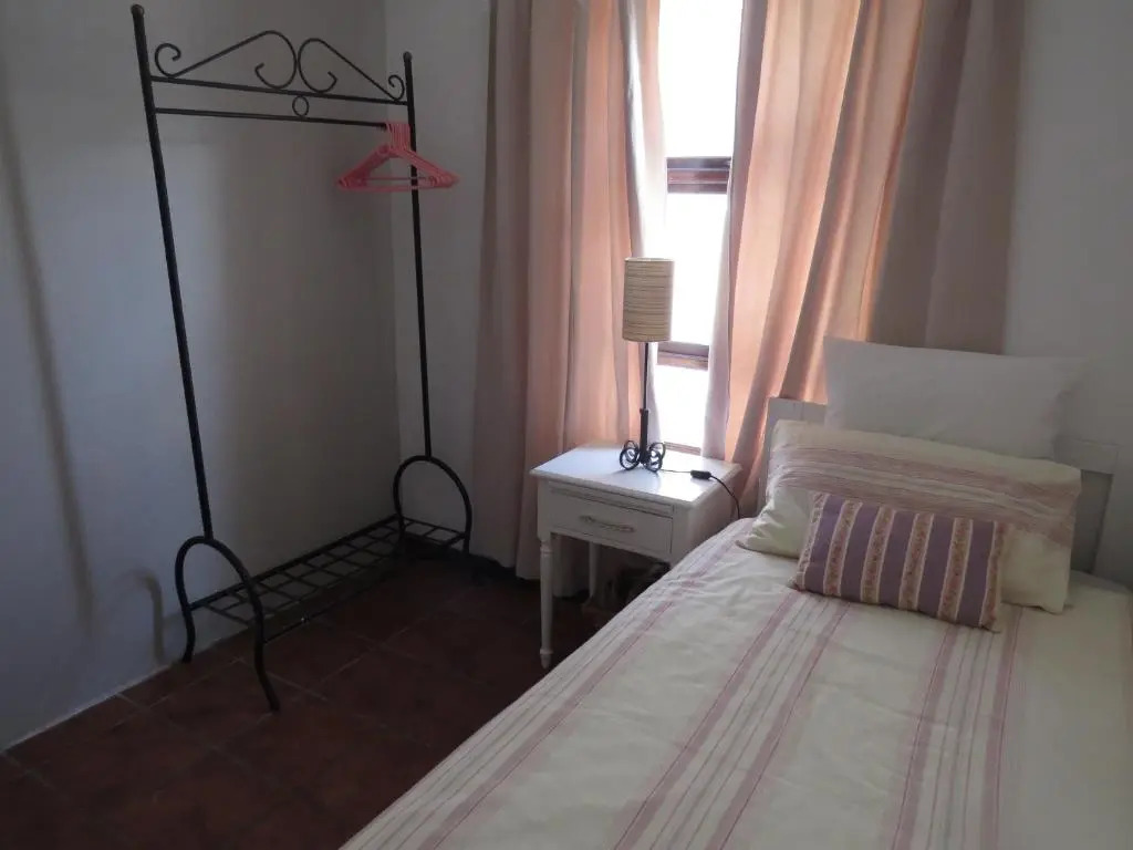 Chamomile Cottage 2