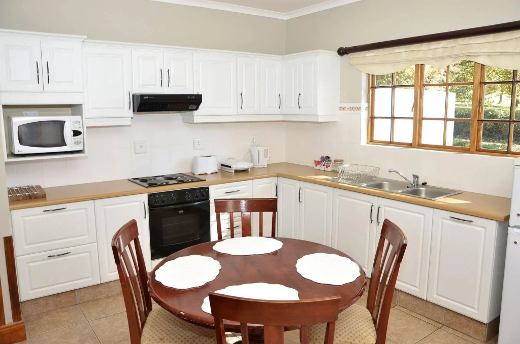 Lythwood Lodge
