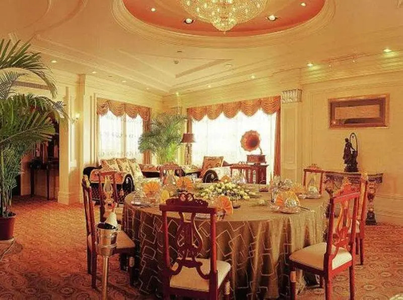 Suning Universal Hotel ALL-SUITES