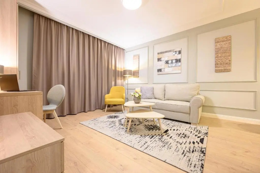 Dozsa Residence