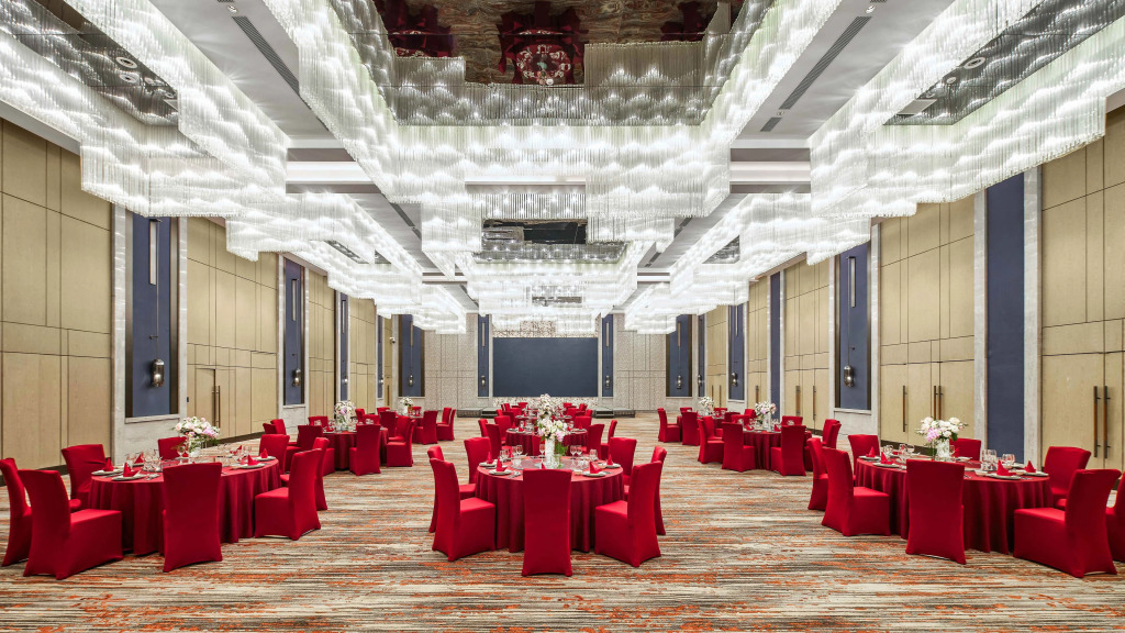 Vignette Collection Hangzhou Huaxia Center Hotel by IHG