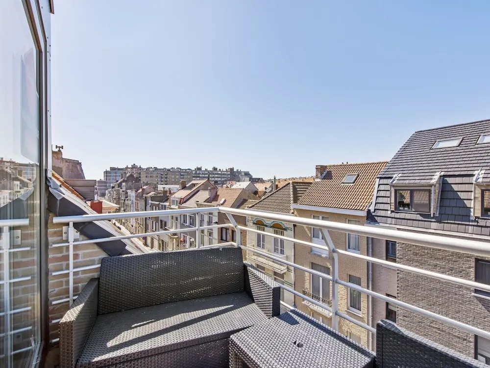 Nice Duplex Located in the Market Square
