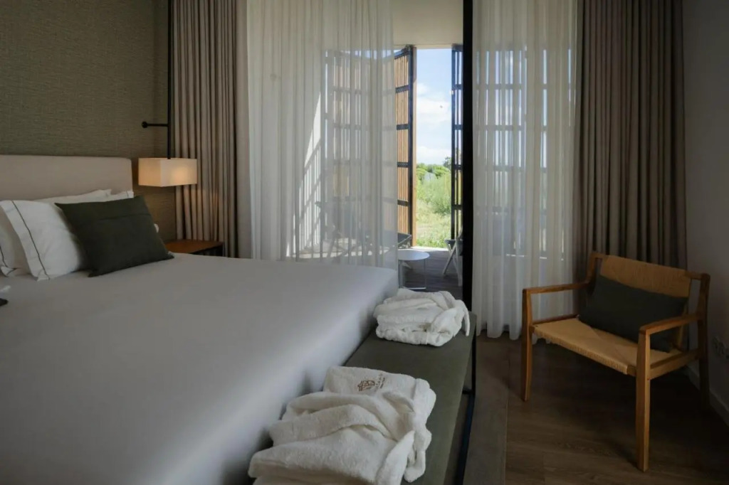 Lusitano Garden Villas