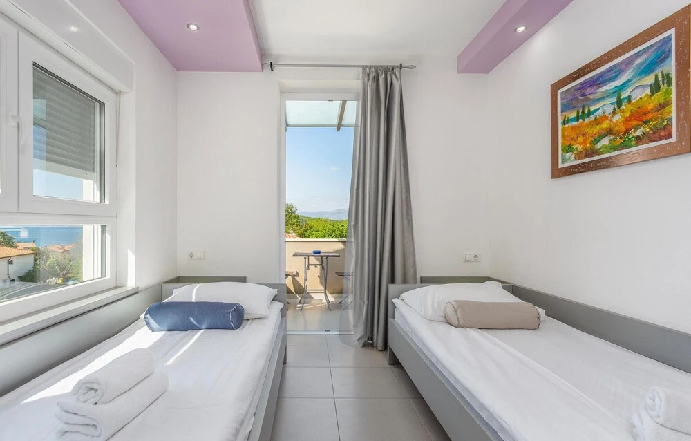Amazing Apartment in Njivice With Wifi and 3 Bedrooms