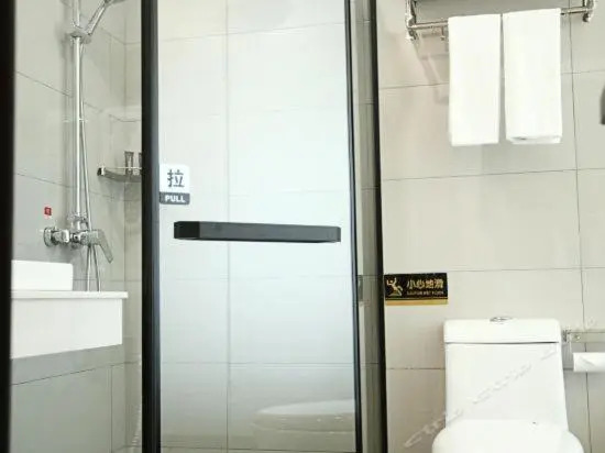 Thank Inn Plus Hotel Nanchang Tengwang Pavilion Pedestrian Street