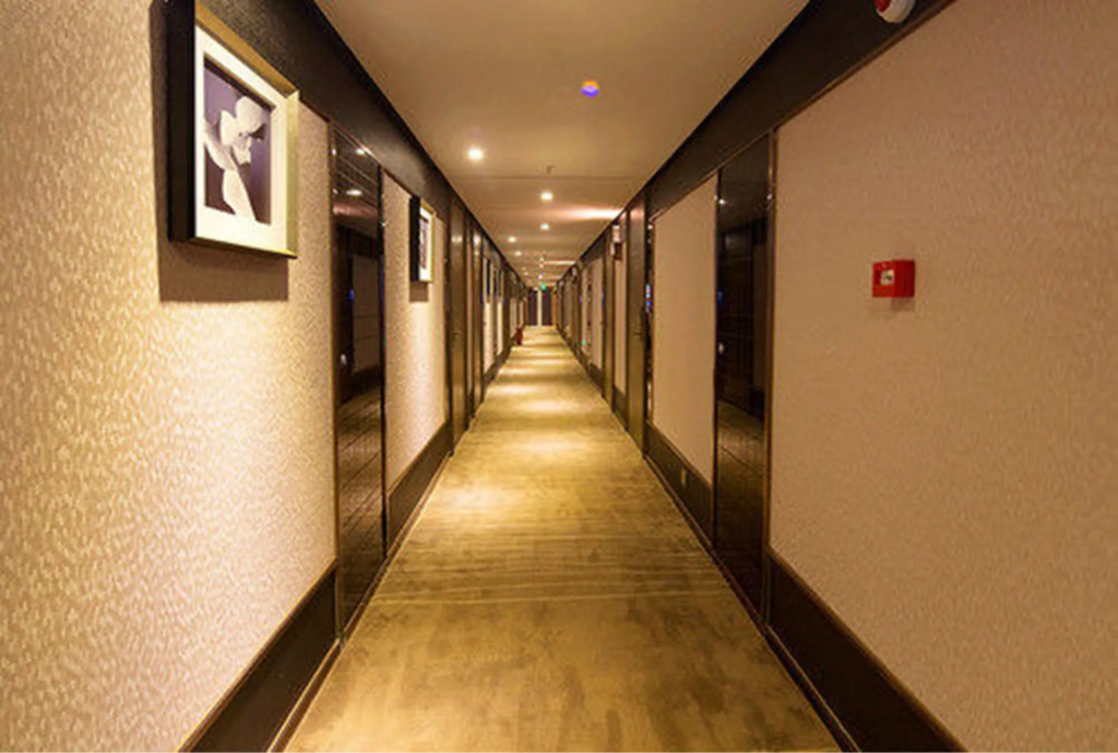 INSAIL Hotel