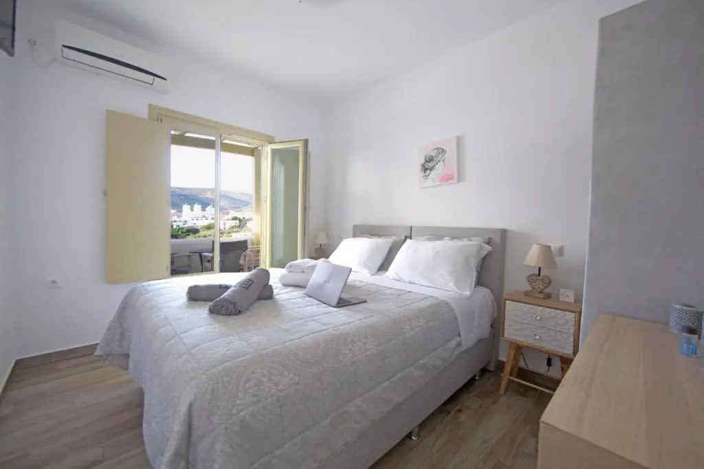 Diasino Apartments and Car Rental
