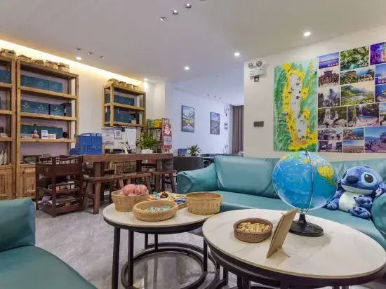 Dali Six Shangpin Homestay (Gucheng Fuxing Road)