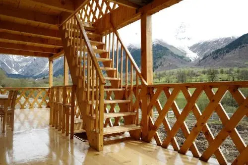 Hotel Qortvebish Svaneti