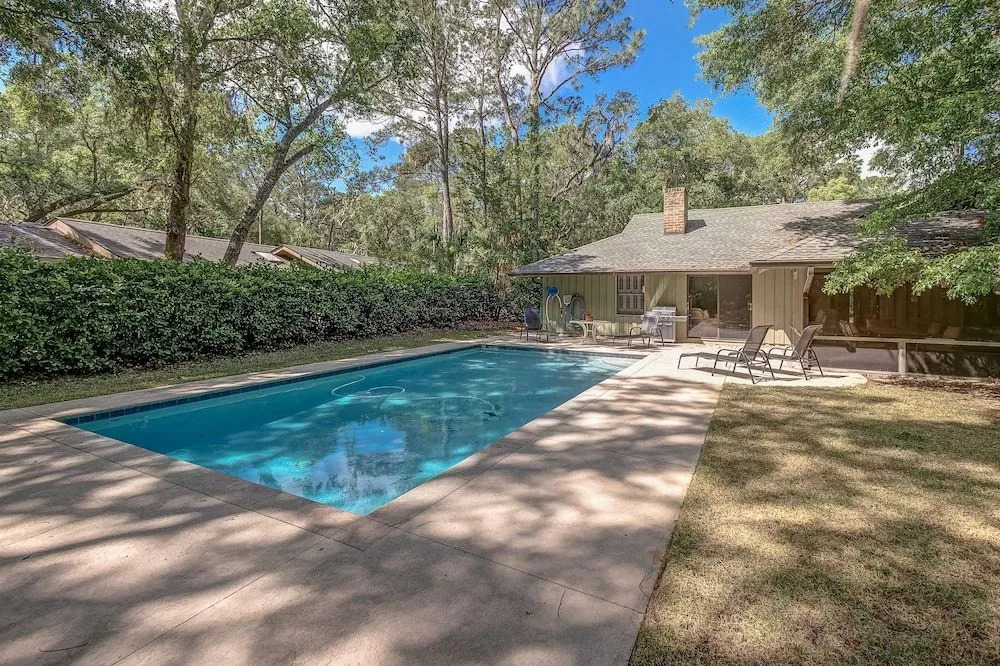 11 Deer Run Lane