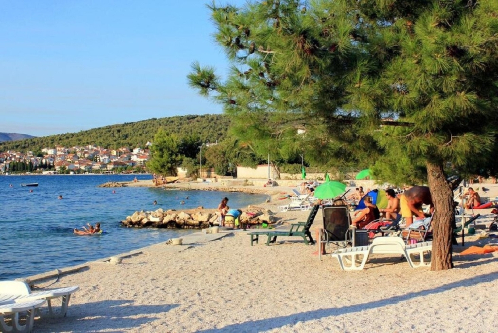 Room Jare - in old town R1 zelena Trogir, Riviera Trogir