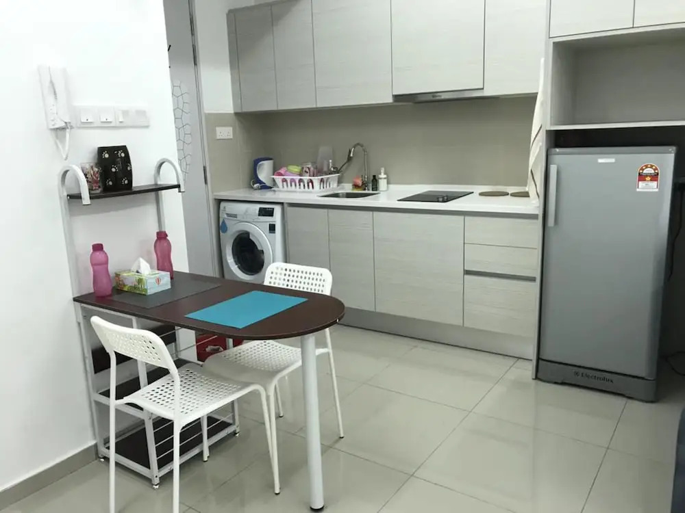 Roomy 28 homestay@I Soho