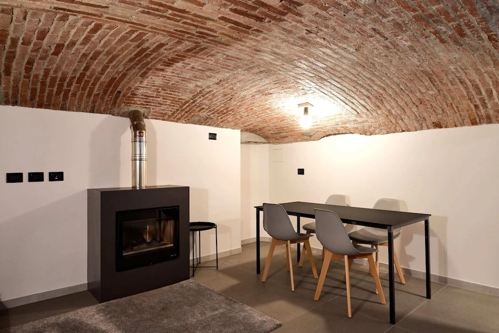 Lancetti Stylish Loft