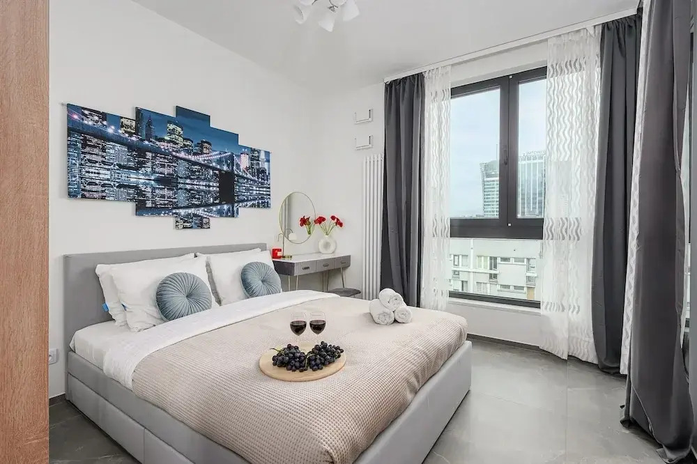 Lumina 15th Floor Apartment in Warsaw