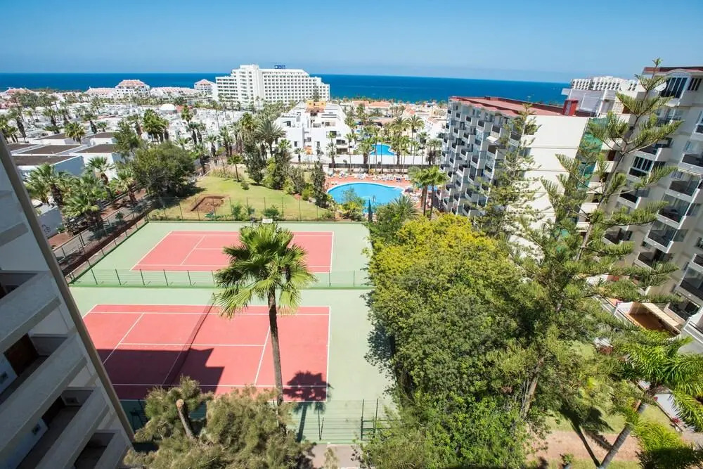 926. Seafront Studio with Fabulous View of Las Americas