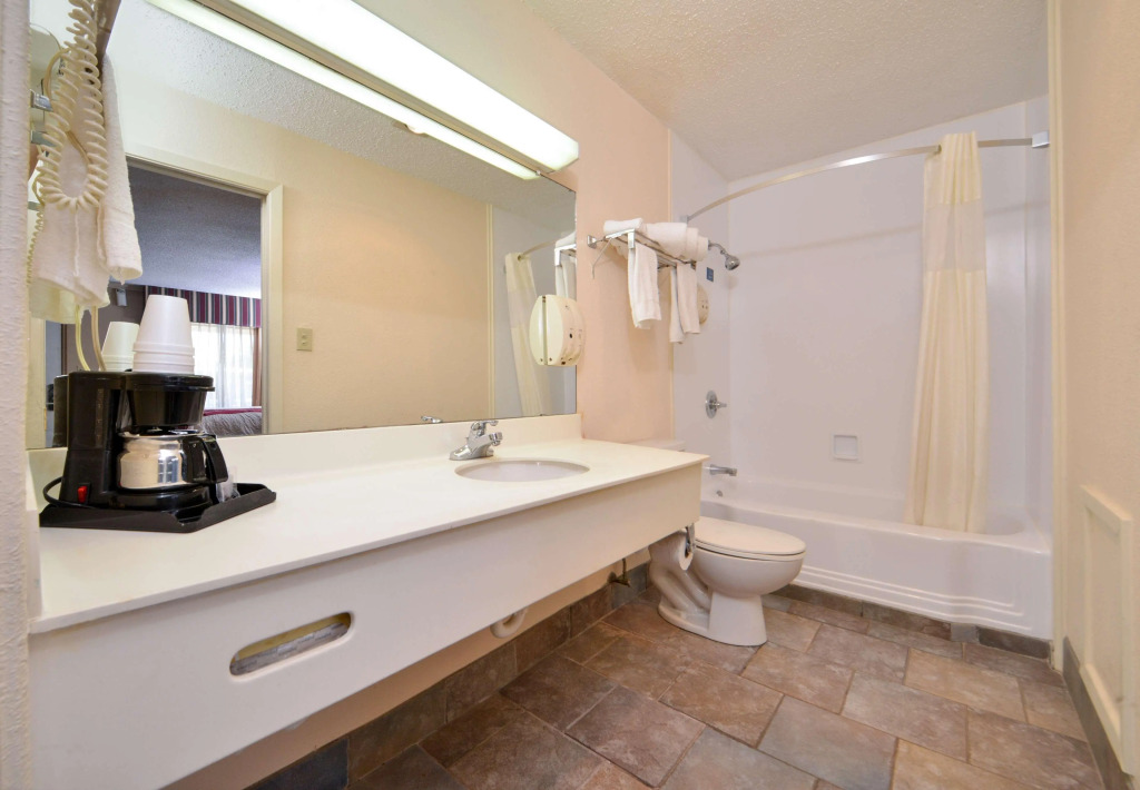 Americas Best Value Inn Lubbock East