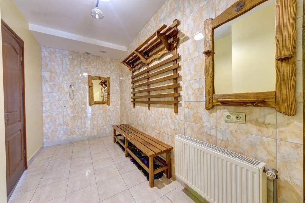 Altair Hotel