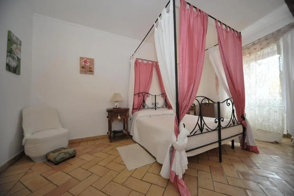 Romantica Pucci