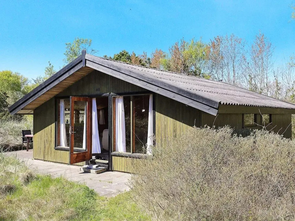 Vintage Holiday Home in Jutland near Child Friendly Beach