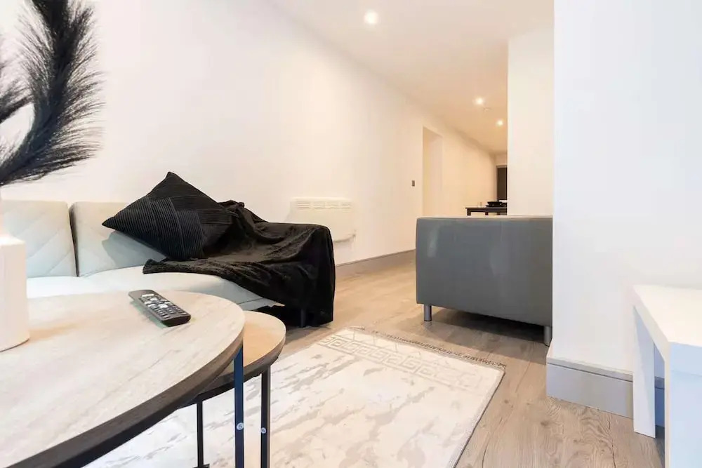Cosy City Apartment - Your Home in Bradford!