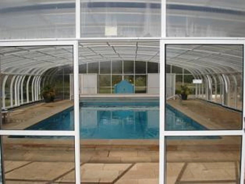 Apartment With 2 Bedrooms in Porches, With Pool Access and Furnished G