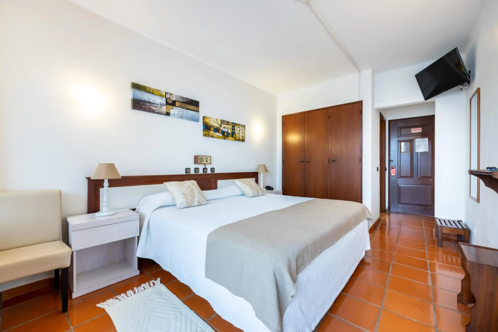 Salema Beach Hotel