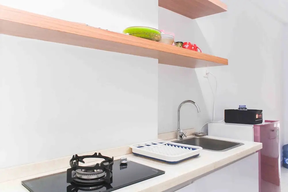 Warm and Cozy Studio Patraland Urbano Apartment