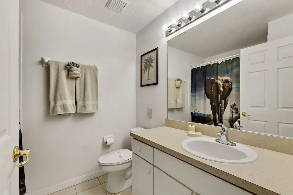 3 Bed Private Rear Games Room Gated Community