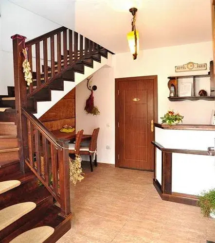 Hildes Residence