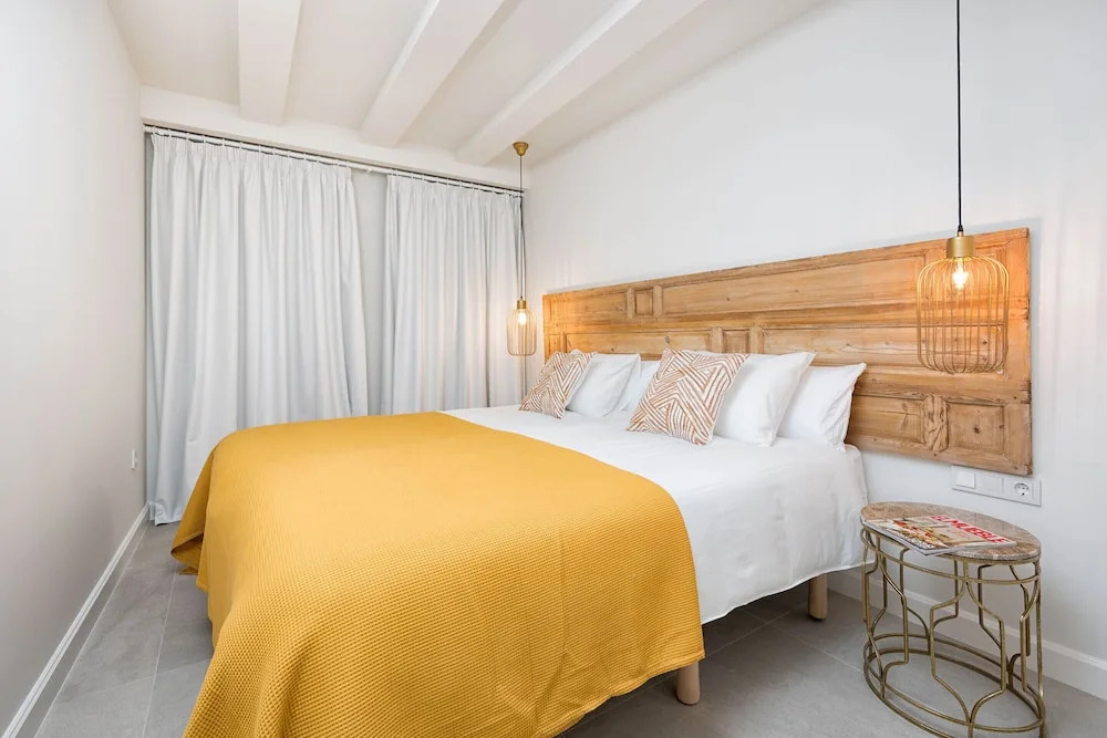 Solaga Reding Suites