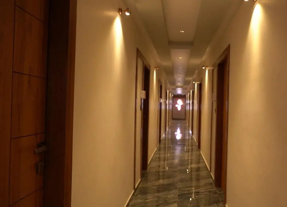 Hotel OM Tapovan