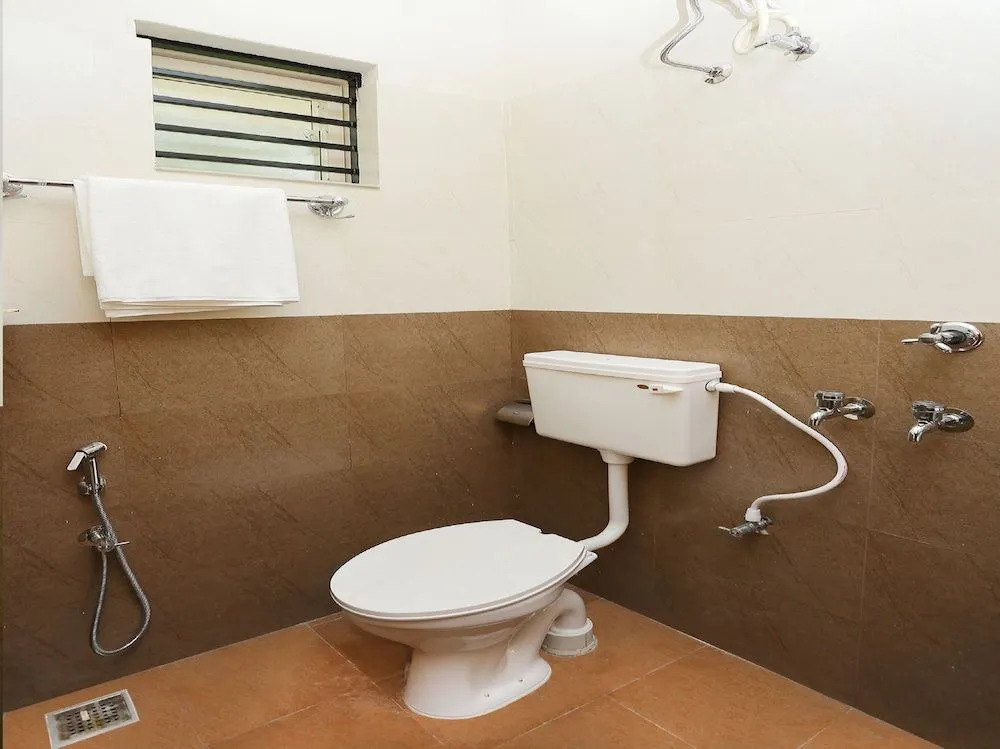 OYO Home 26970 Vibrant 2BHK