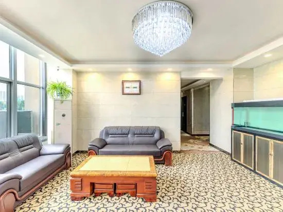 Tianyi Business Hotel