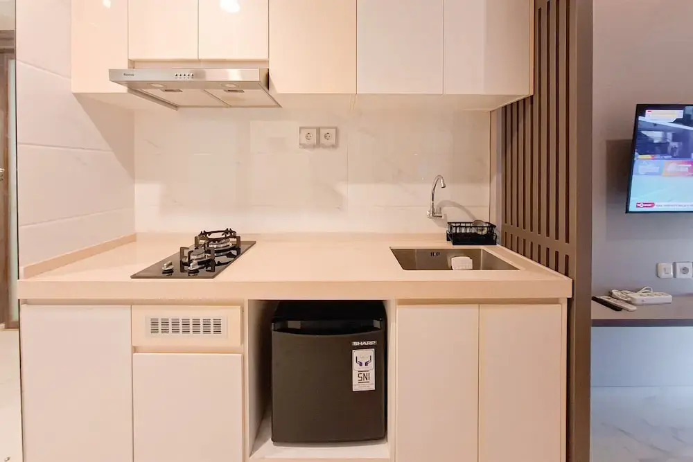Modern Style Studio At Apartment Sky House Bsd