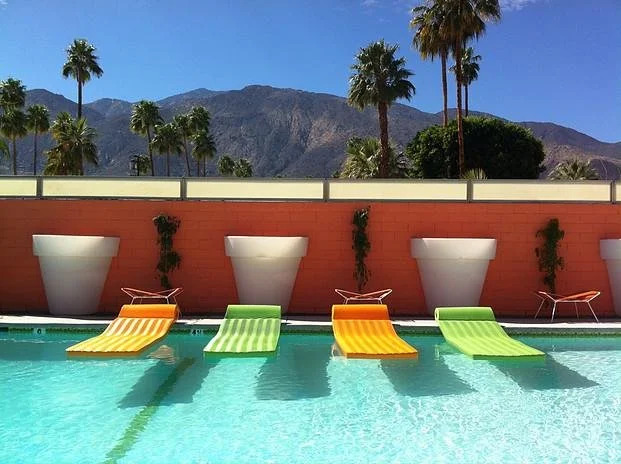Inndulge - Iconic Gay Men's Resort