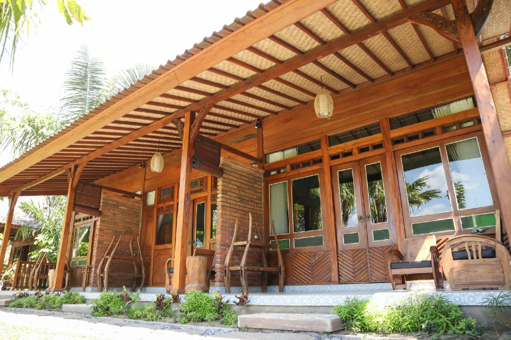 Mirah Guest House