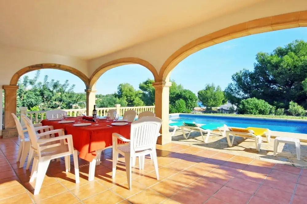 Villa - 4 Bedrooms with Pool, WiFi and Sea views - 105045