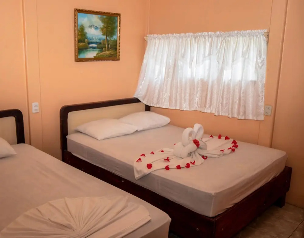 Hotel Cabinas El Coral