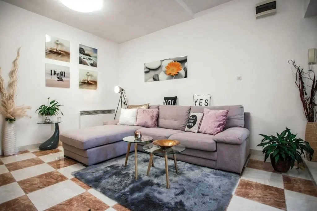Apartments Nora