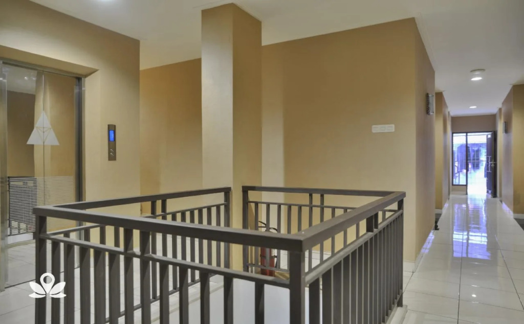 ZEN Rooms Mangga Besar 8