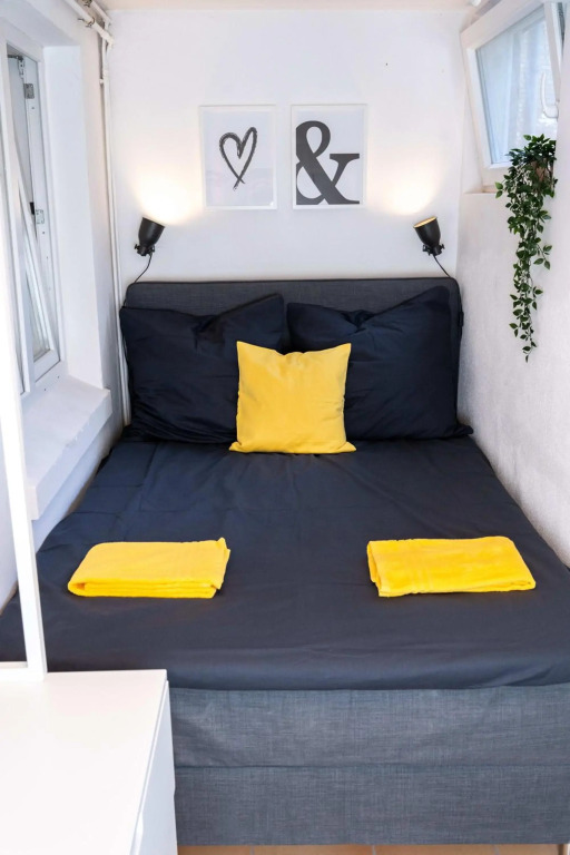 Spacious Apartment in urban location