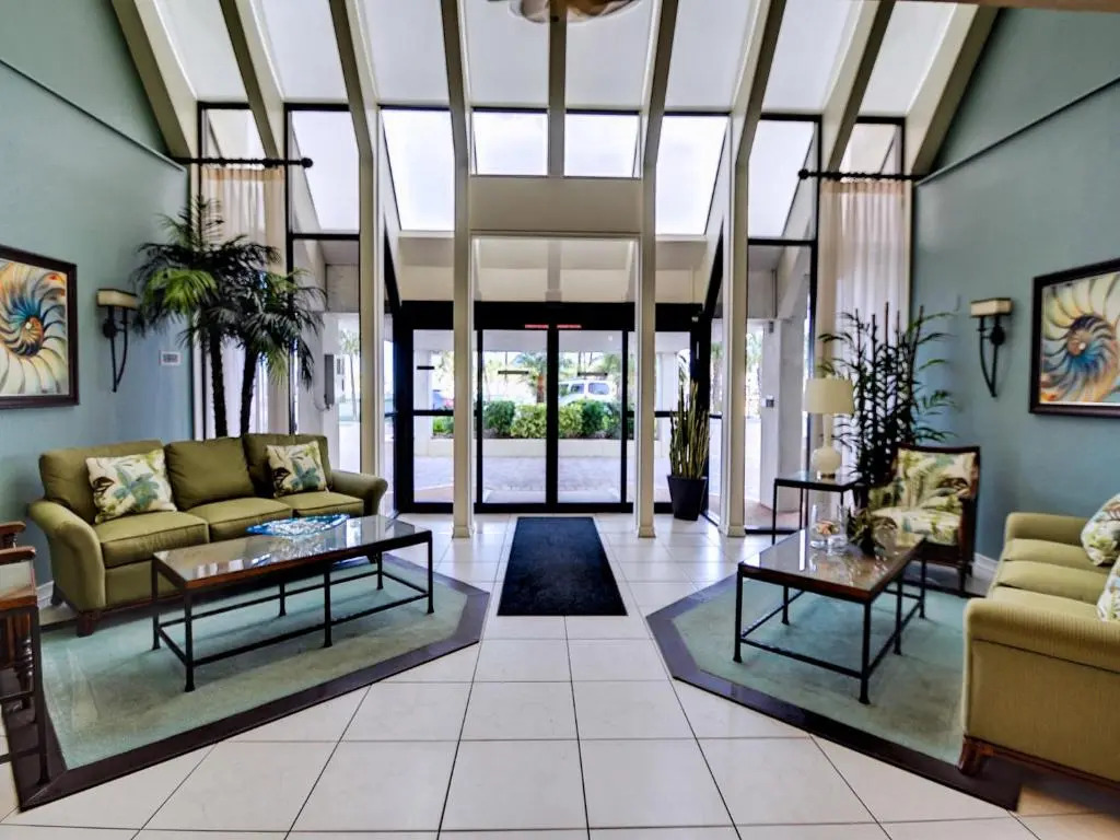 440 West 607N 6th Floor 440 West Condo with Stunning Water View. 23148