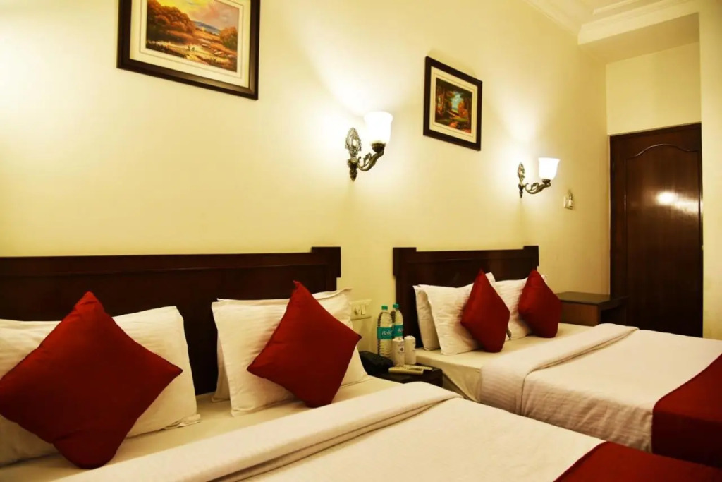 Hotel Sapphire Opposite Golden Temple