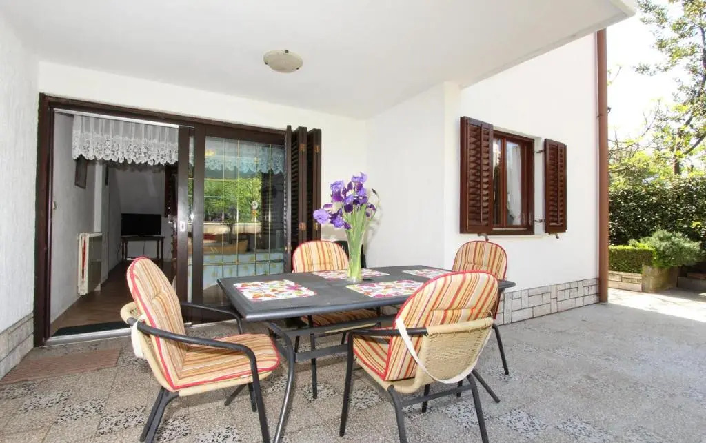Apartments Cademia