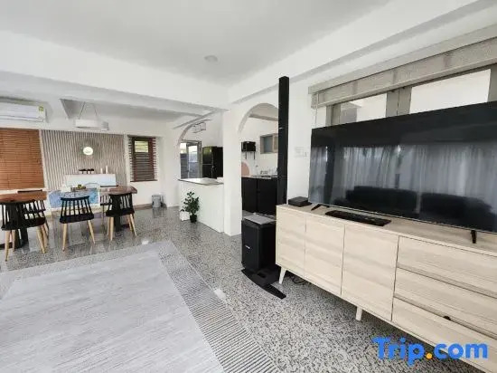 SOVA Vcay Pool Villa