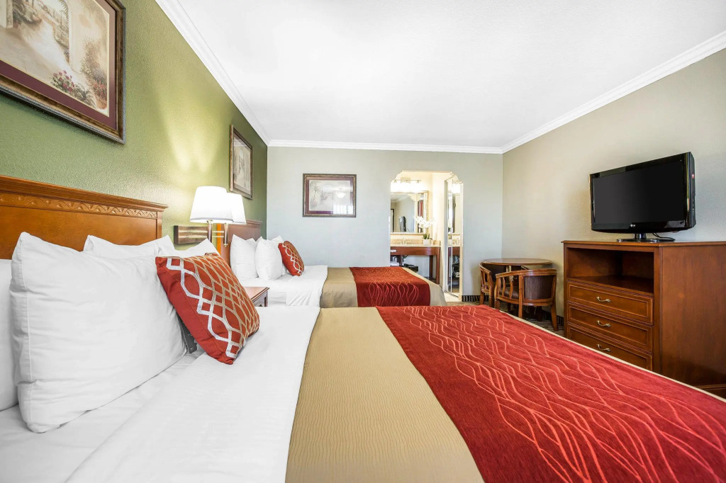 Tiller House, Laguna Hills, a Tribute Portfolio Hotel