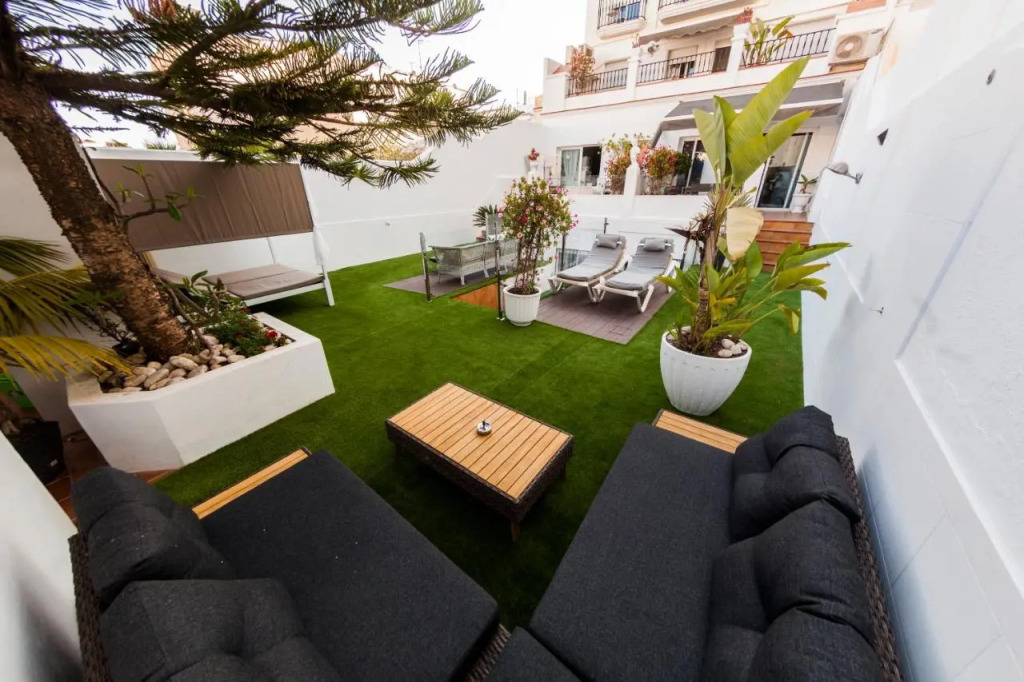 Abril Nerja